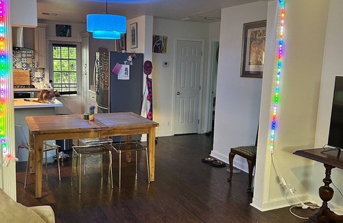 Jefferson Casa | Charming 2-bedroom house in lovely Jefferson,steps to Ochsner Hospital