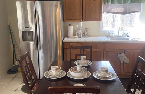 Tobyhanna Casa | Charming 2-bedroom house in Tobyhanna with fitness room