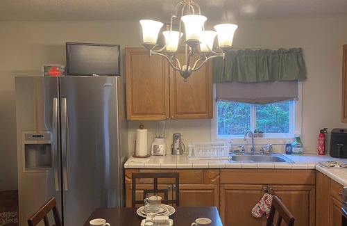 Tobyhanna Casa | Charming 2-bedroom house in Tobyhanna with fitness room