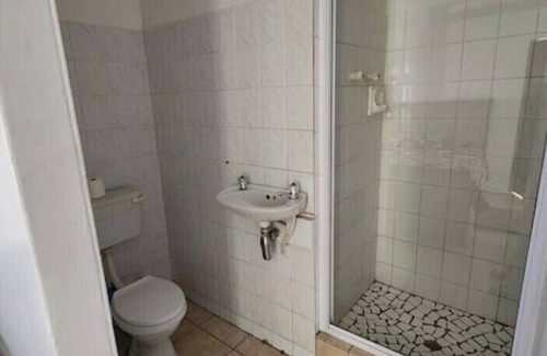 Trawal Casa | Charming 2-bedroom house in fabulous Cape Town with WiFi