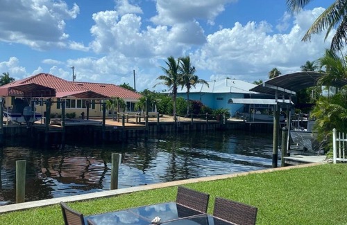 Matlacha Casa | Charming 2-bedroom house with Gulf Access in cool Matlacha