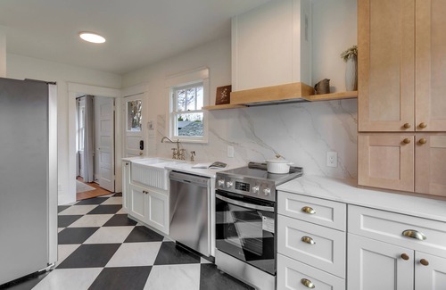 North Tabor Casa | Charming 2-bedroom house with WiFi in NE Portland