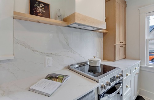North Tabor Casa | Charming 2-bedroom house with WiFi in NE Portland