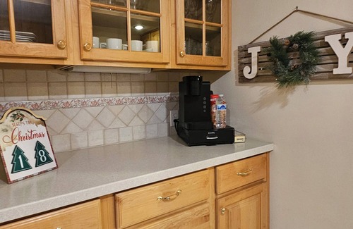 Rosenberg Casa | Charming 2-bedroom house, with Coworking space, AC, WiFi in welcoming Richmond