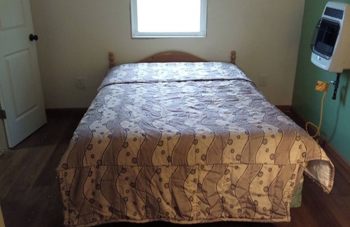 Beckley Casa | Charming 2-bedroom house with WiFi and AC in Beckley