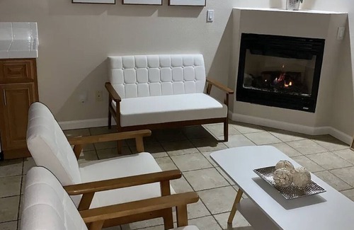 Ventura Casa | Charming 2-bedroom house in brilliant Ventura with WiFi