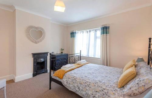 Ibstock Apartamento | Charming 2-Bedroom House Ibstock, Leicester