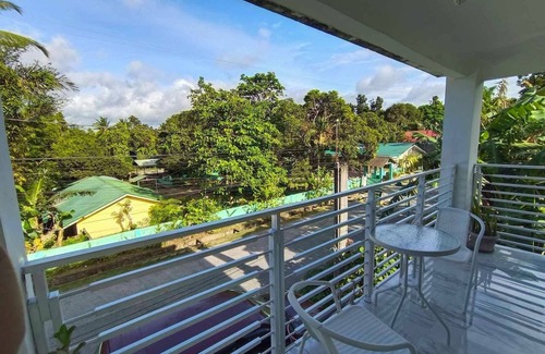 Indang Casa | Charming 2 bedroom house near Resorts