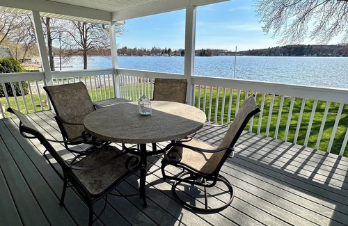 Bolton Casa | Charming 2-bedroom house located on Bolton Lake