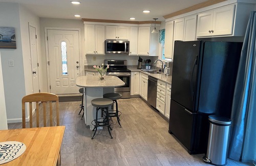 North Truro Casa | Charming 2-bedroom house in North Truro with WiFi and AC close to area beaches