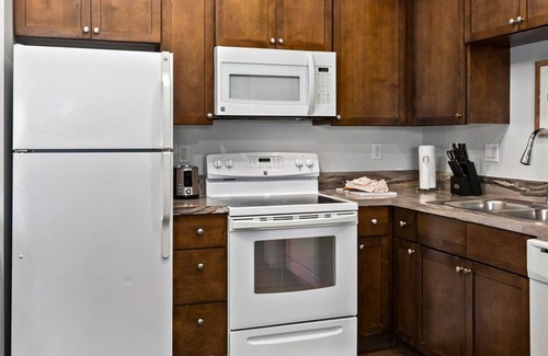 Solvang Apartamento | Charming 2-bedroom queen in wonderful Solvang