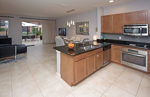 Kissimmee Casa | Charming 2-bedroom Regal Oaks Resort townhome next to Old Town Kissimmee