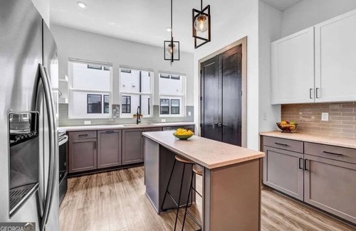 East Atlanta Casa | Charming 2-bedroom townhome in Atlanta's top entertainment district
