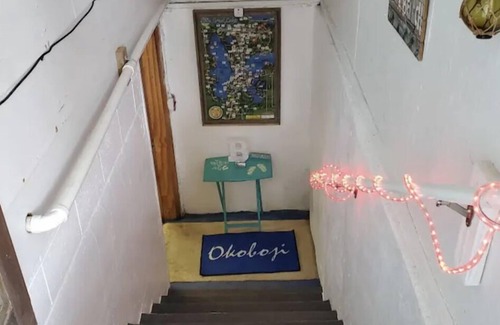 Arnolds Park Apartamento | Charming 2-bedroom basement apartment in wonderful Arnolds Park