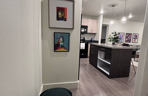 Brownsville Apartamento | Charming 2-bedroom apartment in Brownsville with WiFi and AC