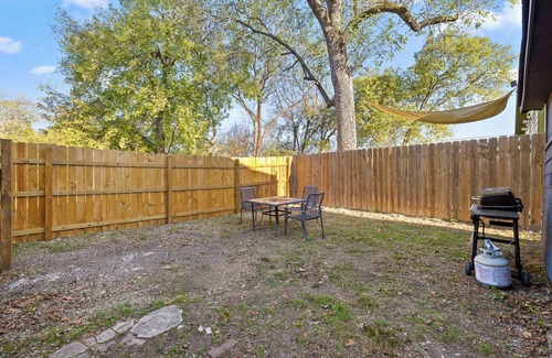Chattanooga Cabaña | Charming 2-bedroom Cottage minutes from downtown Chattanooga, Pet Friendly