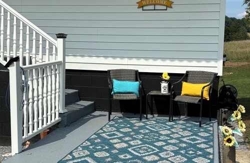 Jonesborough Casa | Charming 2-bedroom house with WiFi, AC in excellent Jonesborough