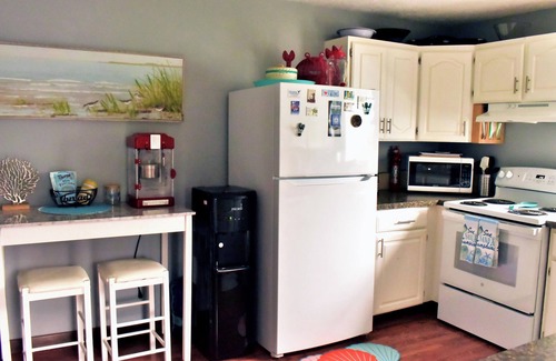Lincoln City Casa | Charming 2-bedroom kid and pet friendly house in enchanting Lincoln City