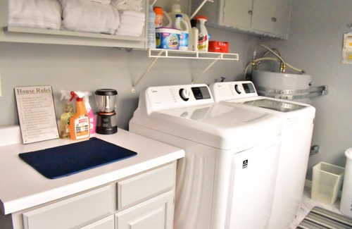 Lincoln City Casa | Charming 2-bedroom kid and pet friendly house in enchanting Lincoln City