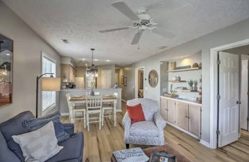 Carolina Forest Condominio | Charming 2-bedroom condo with AC and WiFi in fantastic Myrtle Beach neighborhood