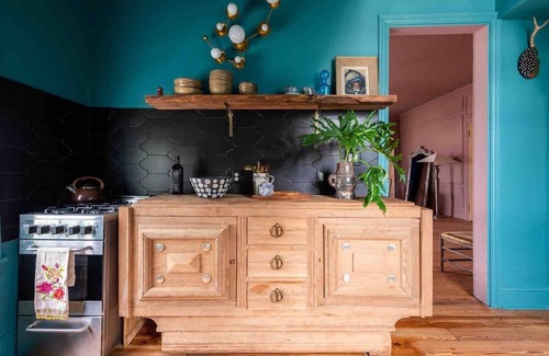 Seventh Ward Apartamento | Charming 2-bedroom in historic Treme, Rare Jewel, walk to French Quarter/Marigny