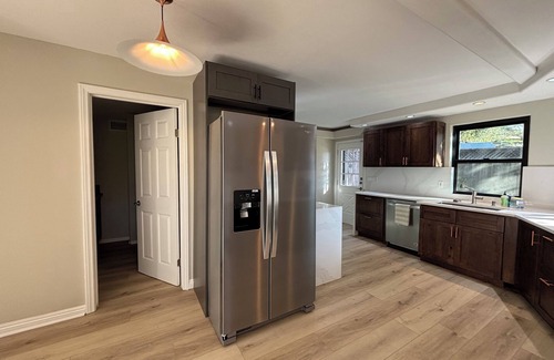 Thousand Oaks Casa | Charming 2-bedroom house in serene Newbury Park with AC