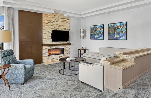 Palm Desert Hotel | Charming 2-bedroom villa in Palm Desert with all amenities, Full Kitchen