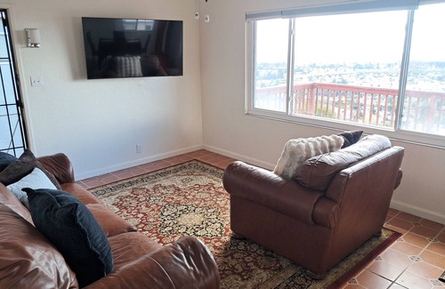 San Leandro Apartamento | Charming 2-bedroom apartment with great view of San Francisco and Bay Area