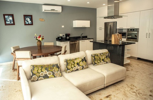 Akumal Villa | Charming 2-bedroom villa with AC, WiFi in brilliant Akumal Bahia Principe