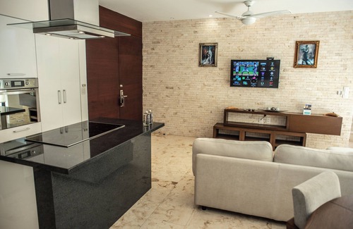 Akumal Villa | Charming 2-bedroom villa with AC, WiFi in brilliant Akumal Bahia Principe