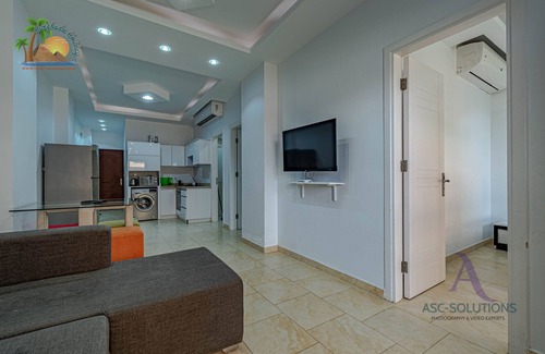Al Ahyaa Apartamento | Charming 2-bedroom apartment in gorgeous Red Sea Governorate with AC