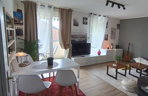 Poteries Apartamento | Charming 2-room apartment with sunny terrace