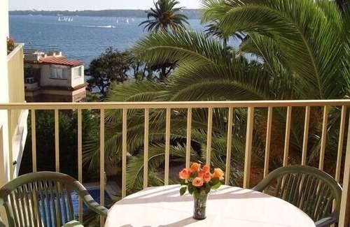 Pointe Croisette Apartamento | Encantador apartamento de 2 habitaciones, reformado con vistas al mar.