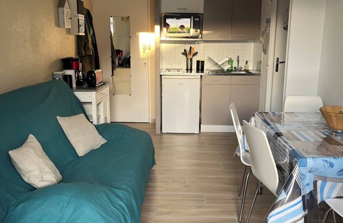 Vaux-sur-Mer Apartamento | ENCANTADORAS 2 HABITACIONES EN RDJ A VAUX S / MER - PISCINA PRIVADA - PLAYA DE PONTAILLAC (17