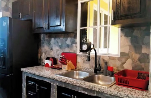 Coatepeque Casa | Charming 2-bedroom house in amazing Nuevo Sitio del Nino with AC