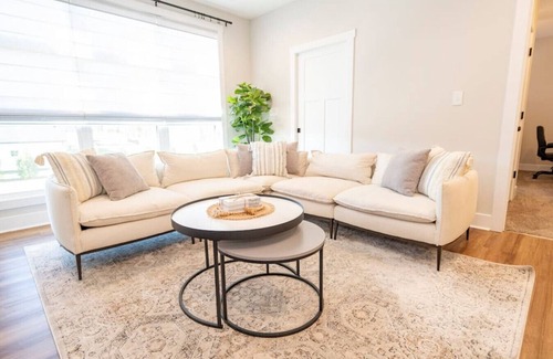 Forest Apartamento | Charming 2BD Getaway