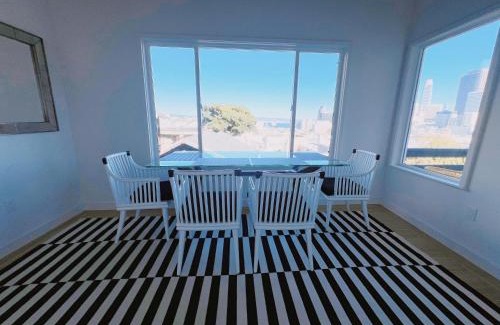 Russian Hill Casa | Charming 2BR Cottage with Bay and City Views-Gated Luxury Private Place