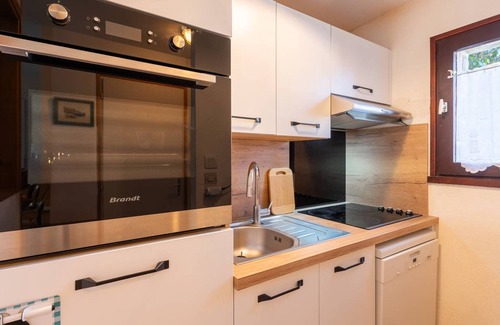 Locmariaquer Villa | Casa acogedora en Locmariaquer, 3 habitaciones, jardín privado, cerca de la playa y servicios