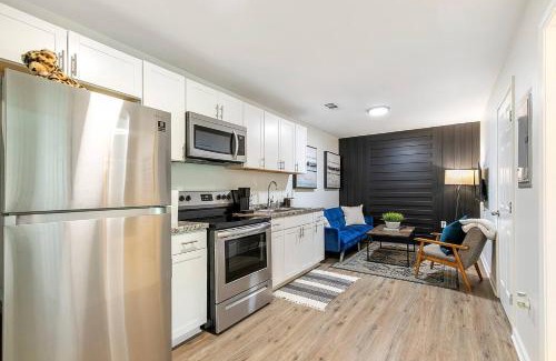 Clarkdale Apartamento | Charming 2BR Retreat-Free Parking