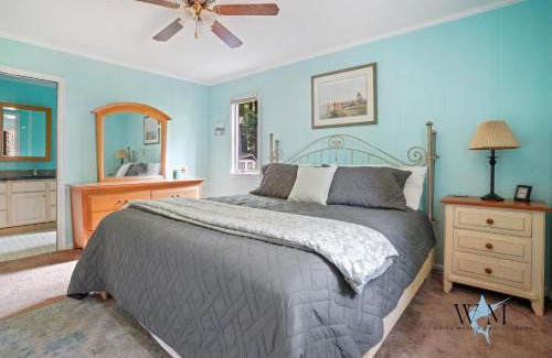 Ocean Pines Casa | Charming 3-Bed Cabin, Near Ocean City & Assateague