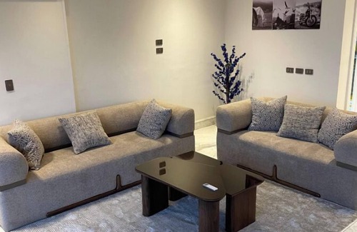 Cairo Apartamento | Charming 3-bedroom apartment with Nile view, AC and WiFi in Giza Governorate