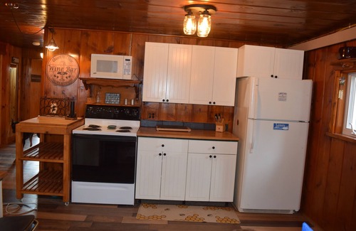 Harrison Casa | Charming 3-Bed Home in Relaxing Harrison – Near Outdoor Fun, Dining & Shops!