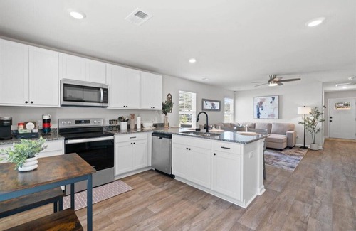 Ocean Isle Beach Casa | Charming 3-bedroom house in Ocean Isle Beach-Whispering Pine Getaway