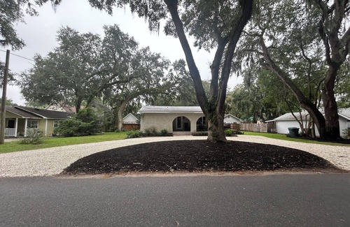 Saint Simons Island Cabaña | Charming 3-bedroom cottage with WiFi and AC in tranquil St. Simons Island