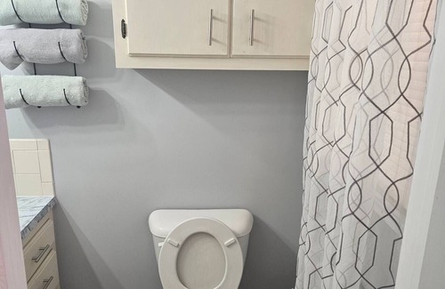Elizabeth City Casa | Charming 3-bedroom house with AC and WiFi near Downtown Elizabeth City