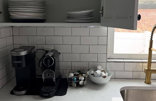 Sugar House Cabaña | Charming 3-bedroom cottage in fabulous Salt Lake City with WiFi, AC
