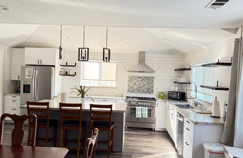Callender Casa | Charming 3-bedroom house in wonderful Arroyo Grande with WiFi