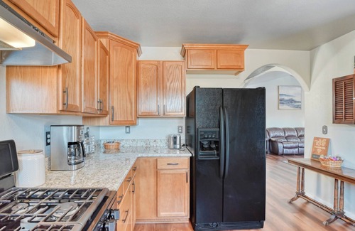Cripple Creek Casa | Charming 3-bedroom house with hot tub and WiFi in awesome Cripple Creek