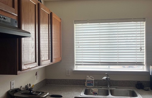 Missouri City Casa | Charming 3-bedroom house in Missouri City with WiFi access