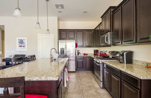 Surprise Farms Casa | Charming 3 bedroom 2 bathroom home in Surprise with large, beautiful, yard.